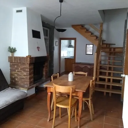Ferme Du Haut Barba Chambres D'Hotes & Gite Liézey Exterior foto